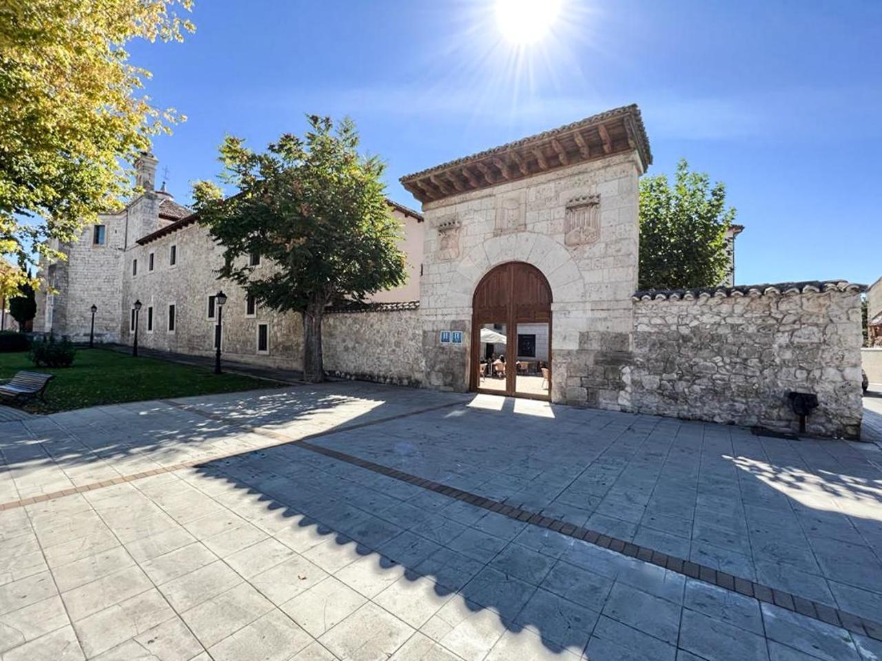 Azz Penafiel Las Claras Hotel & Spa Exterior photo