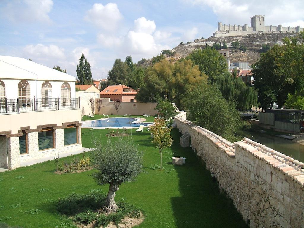 Azz Penafiel Las Claras Hotel & Spa Exterior photo