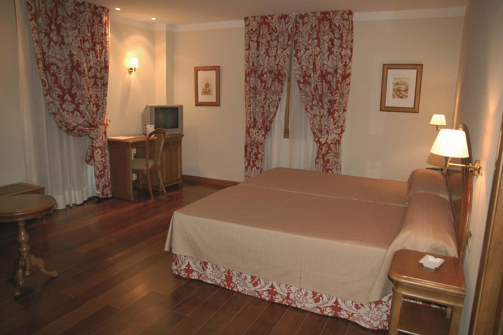 Azz Penafiel Las Claras Hotel & Spa Room photo